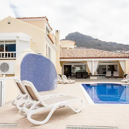 Playa De Fanabe Sleeps 8 With Pool And Wifi *