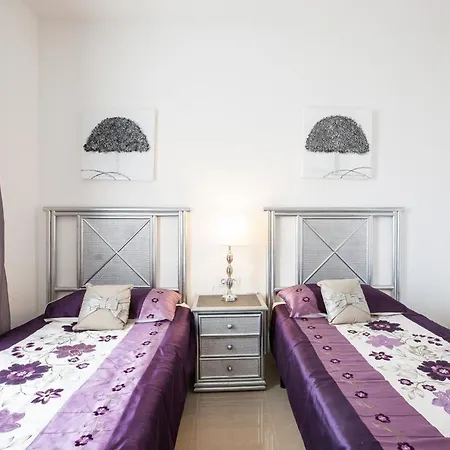 Playa De Fanabe Sleeps 8 With Pool And Wifi *